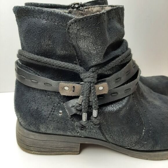 JANA | Germany Chunky Low Heel Shimmer Booties w/ Strap Detail Sz 9.5 US/ Eur 41 - Picture 4 of 15